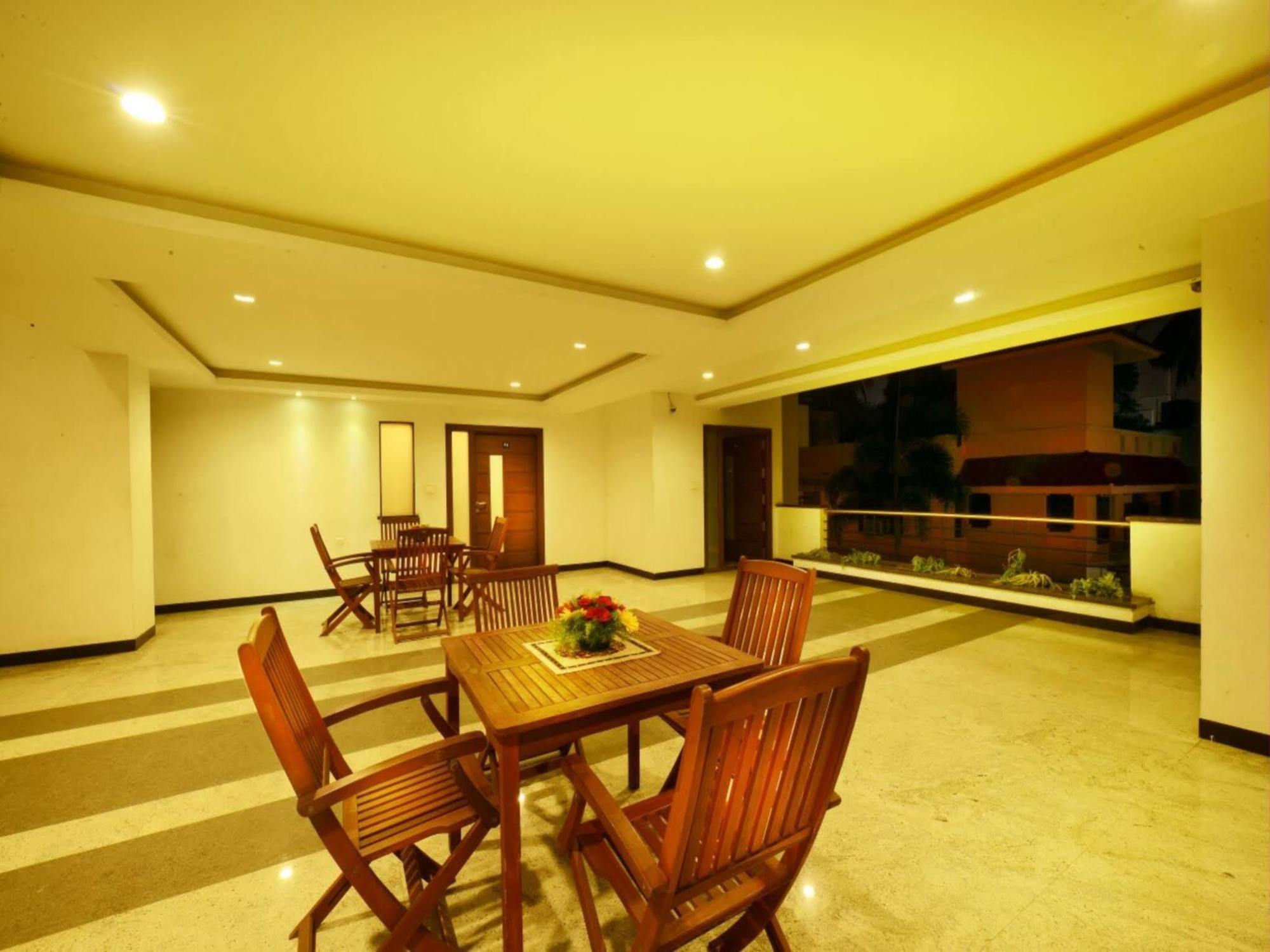 Capital O 64773 Horizon Heights Serviced Apartments Coimbatore Exterior foto
